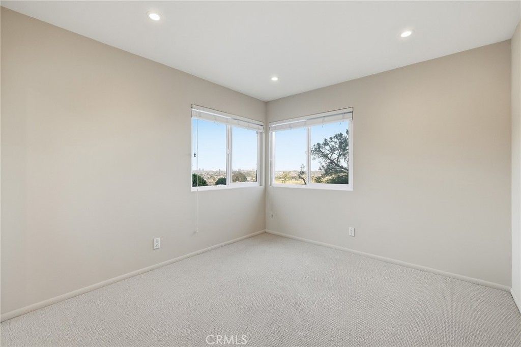 Image 25 of property listing at 4070 Bluff Street, Torrance, CA 90505