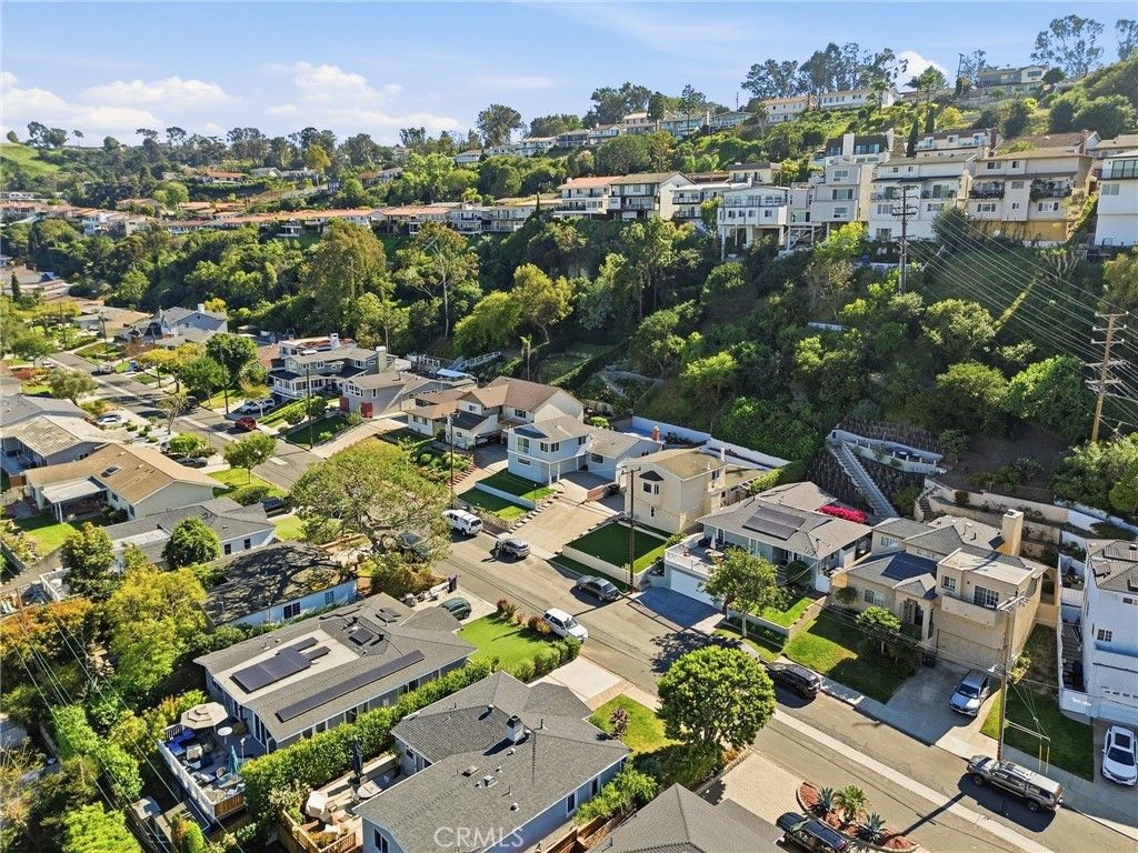 Image 40 of property listing at 4070 Bluff Street, Torrance, CA 90505