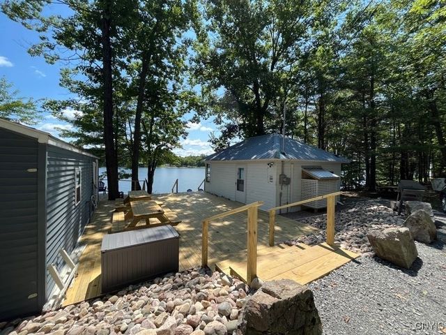 39498 Hyde Lake Road, Theresa, NY 13691