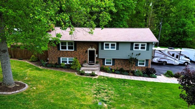 140 Tuit Acres Drive, Corbin, KY 40701