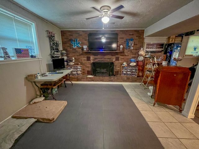 140 Tuit Acres Drive, Corbin, KY 40701