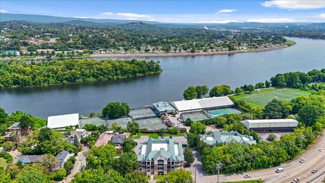 737 Battery Place 302, Chattanooga, TN 37403