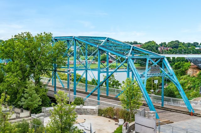 737 Battery Place 302, Chattanooga, TN 37403