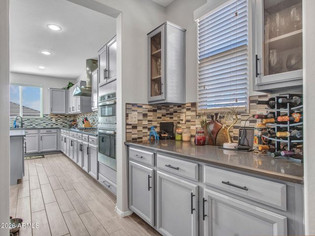 18971 W CLINTON Street, Surprise, AZ 85388