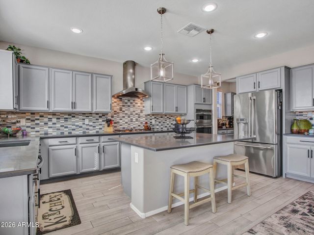 18971 W CLINTON Street, Surprise, AZ 85388