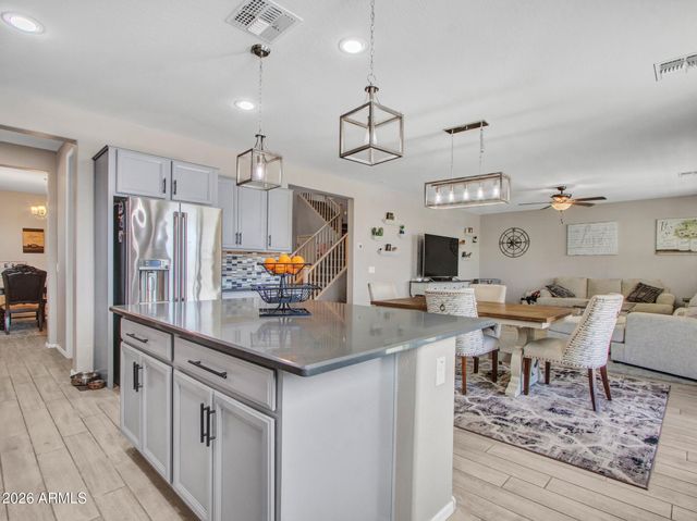 18971 W CLINTON Street, Surprise, AZ 85388