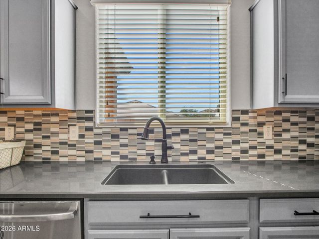 18971 W CLINTON Street, Surprise, AZ 85388