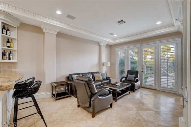 7980 Castle Pines Avenue, Las Vegas, NV 89113