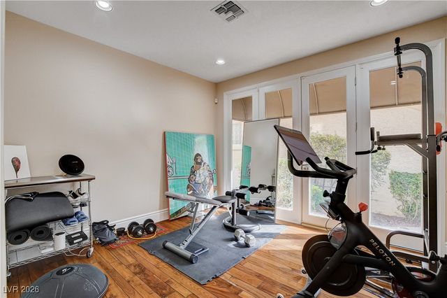 7980 Castle Pines Avenue, Las Vegas, NV 89113