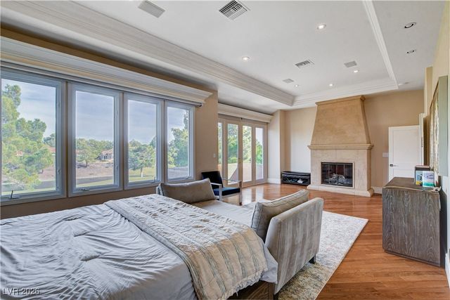 7980 Castle Pines Avenue, Las Vegas, NV 89113