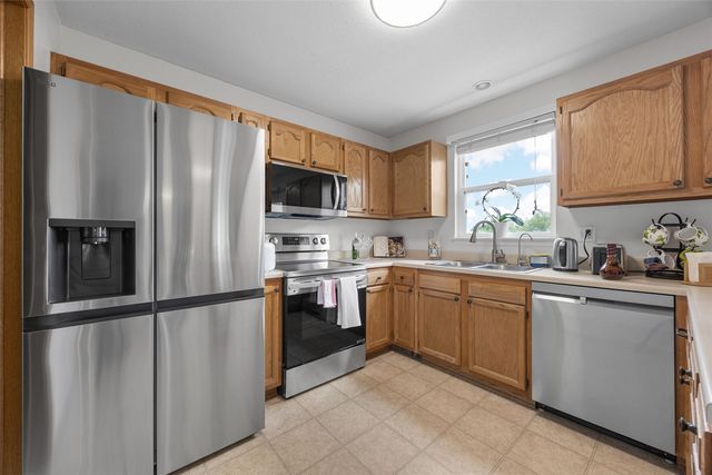 1346 Sweeting Lane, Coralville, IA 52241