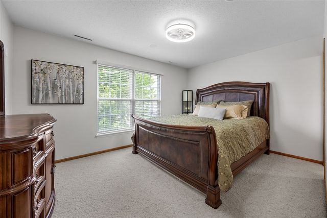 1346 Sweeting Lane, Coralville, IA 52241