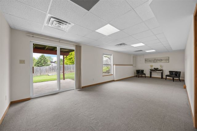1346 Sweeting Lane, Coralville, IA 52241