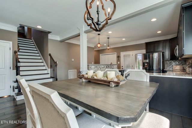 8346 Shoregate Lane, Knoxville, TN 37938