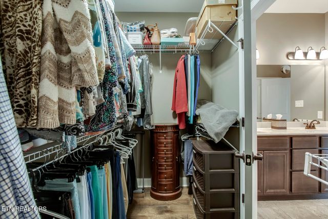 8346 Shoregate Lane, Knoxville, TN 37938