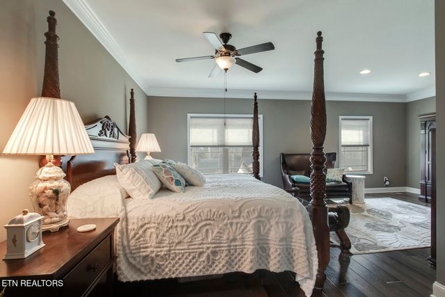 8346 Shoregate Lane, Knoxville, TN 37938