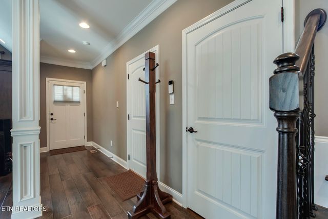 8346 Shoregate Lane, Knoxville, TN 37938