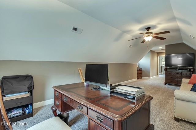 8346 Shoregate Lane, Knoxville, TN 37938