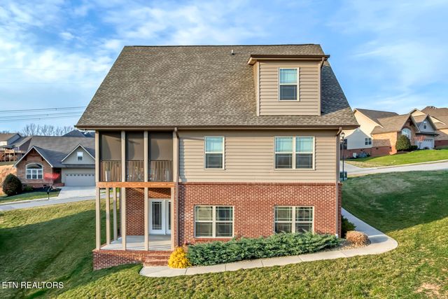 8346 Shoregate Lane, Knoxville, TN 37938