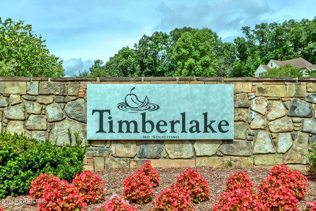 8346 Shoregate Lane, Knoxville, TN 37938