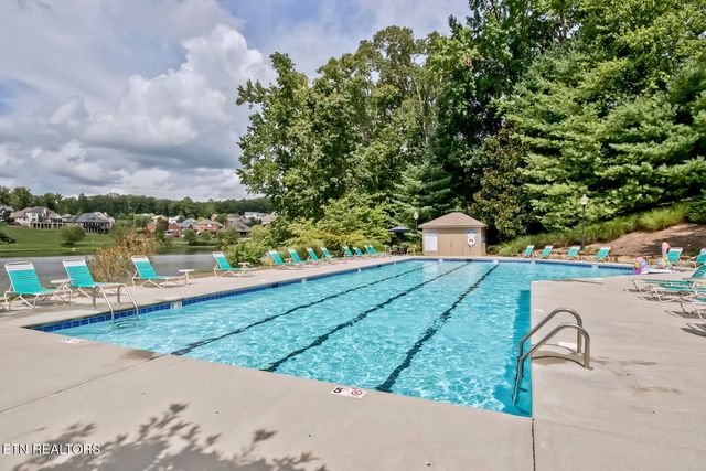 8346 Shoregate Lane, Knoxville, TN 37938