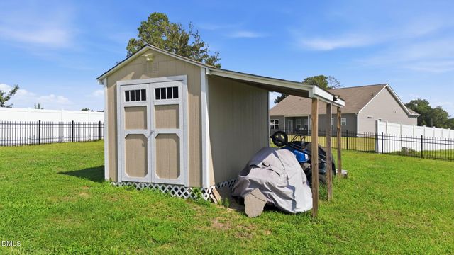 213 Fenella Drive, Four Oaks, NC 27524