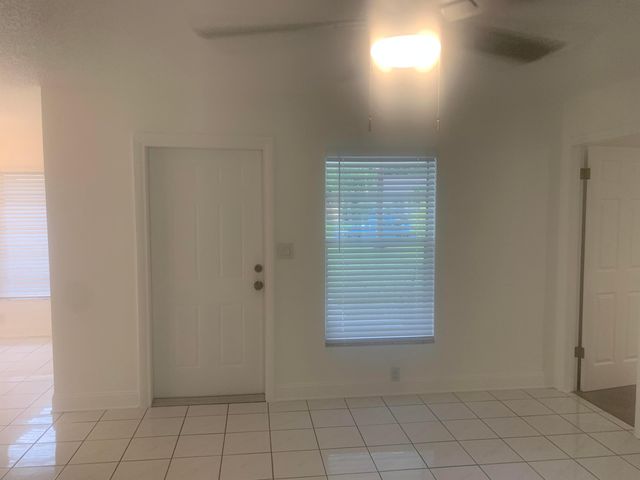 9350 NW 38th Place, Sunrise, FL 33351