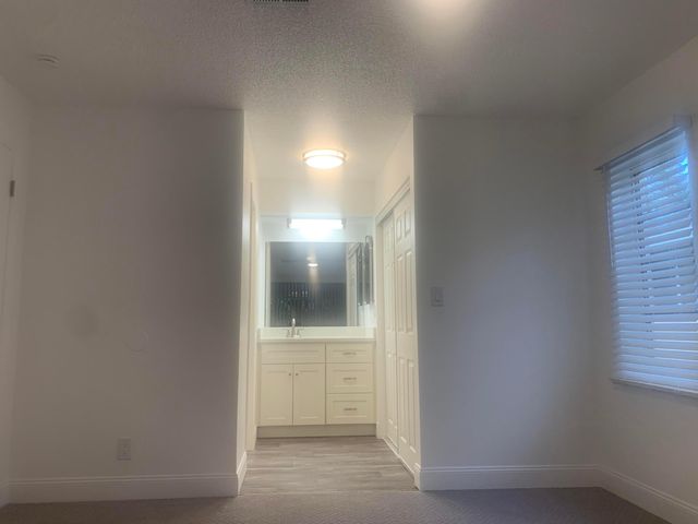 9350 NW 38th Place, Sunrise, FL 33351
