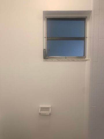 9350 NW 38th Place, Sunrise, FL 33351
