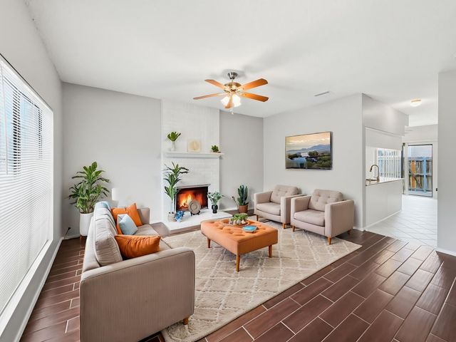 214 Samuel Boulevard 1 H, Coppell, TX 75019