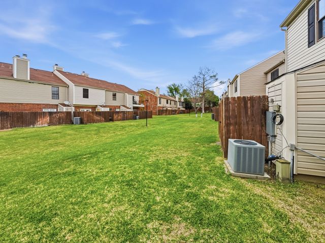 214 Samuel Boulevard 1 H, Coppell, TX 75019