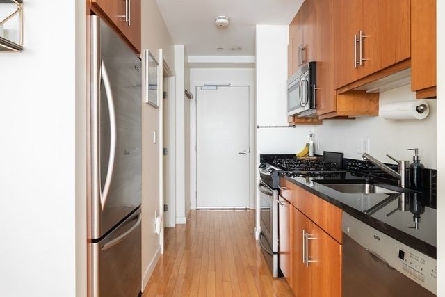 80 Broad St. 505, Boston, MA 02110