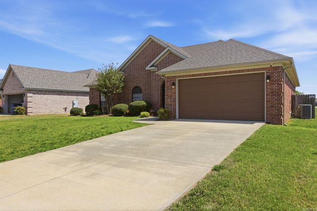 123 Auriel Circle, Maumelle, AR 72113