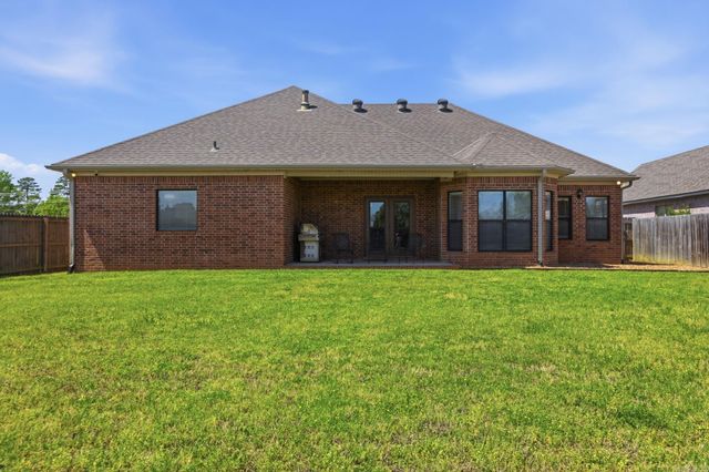 123 Auriel Circle, Maumelle, AR 72113