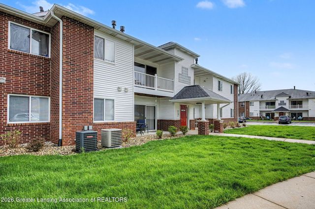 914 Carom Circle 158, Mason, MI 48854