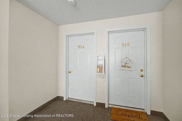 914 Carom Circle 158, Mason, MI 48854