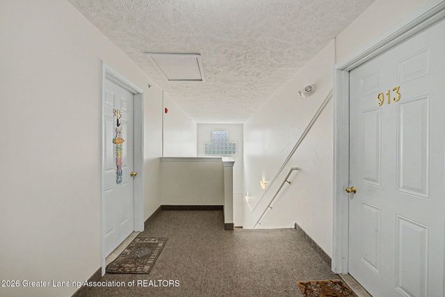 914 Carom Circle 158, Mason, MI 48854