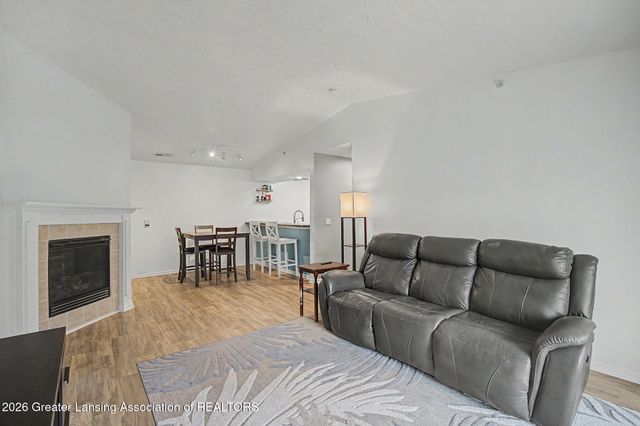 914 Carom Circle 158, Mason, MI 48854