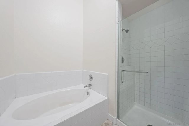 12559 El Camino Real B, San Diego, CA 92130