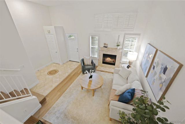 12559 El Camino Real B, San Diego, CA 92130