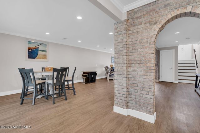 39 Green Island Road, Toms River, NJ 08753