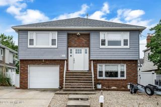 39 Green Island Road, Toms River, NJ 08753