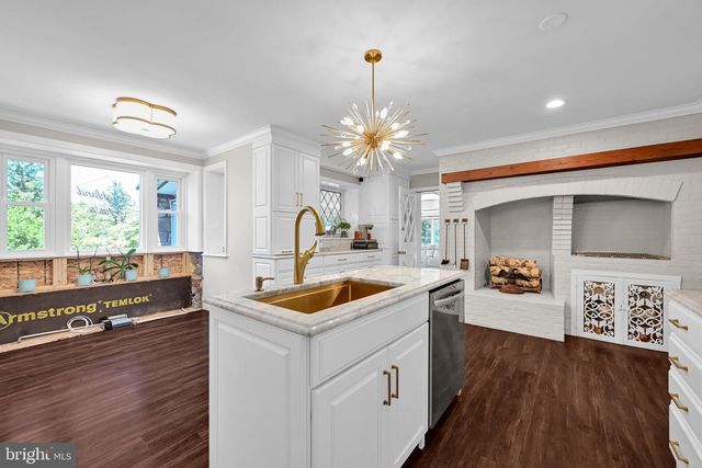 98 HIGHLAND AVE, Ephrata, PA 17522