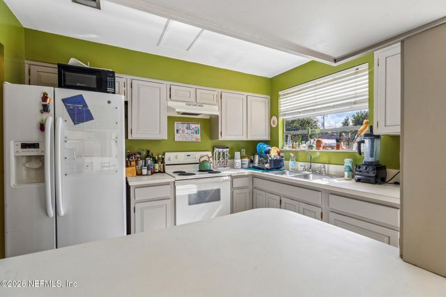 1189 CROWN Drive, Jacksonville, FL 32221