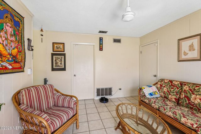 1189 CROWN Drive, Jacksonville, FL 32221