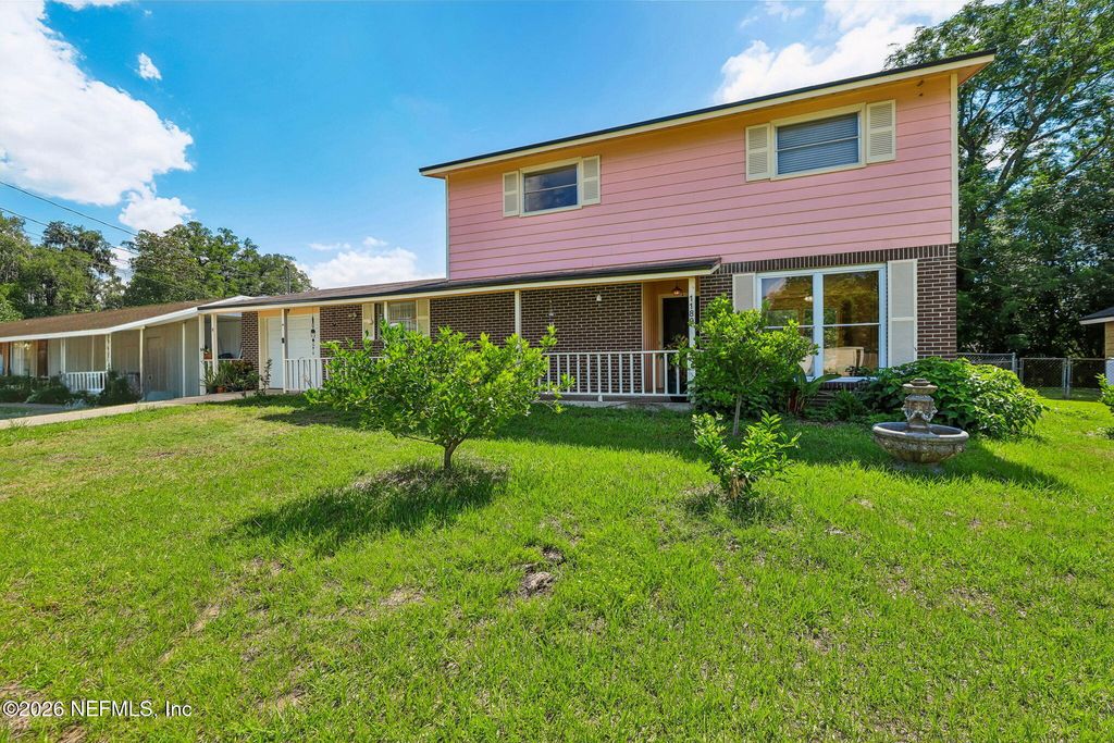 1189 CROWN Drive, Jacksonville, FL 32221