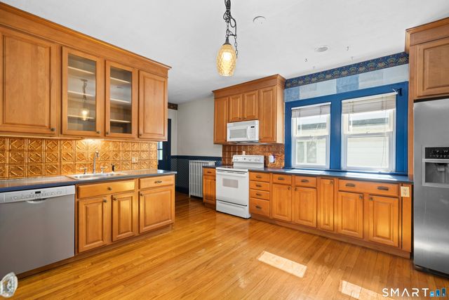 118 Cambridge Street 2, West Hartford, CT 06110