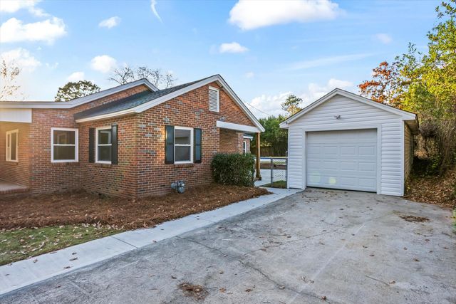 1826 Courtney Drive, North Augusta, SC 29841