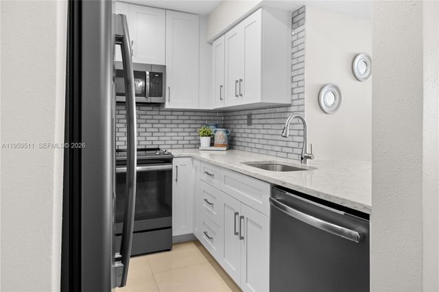 1200 West Ave 505, Miami Beach, FL 33139