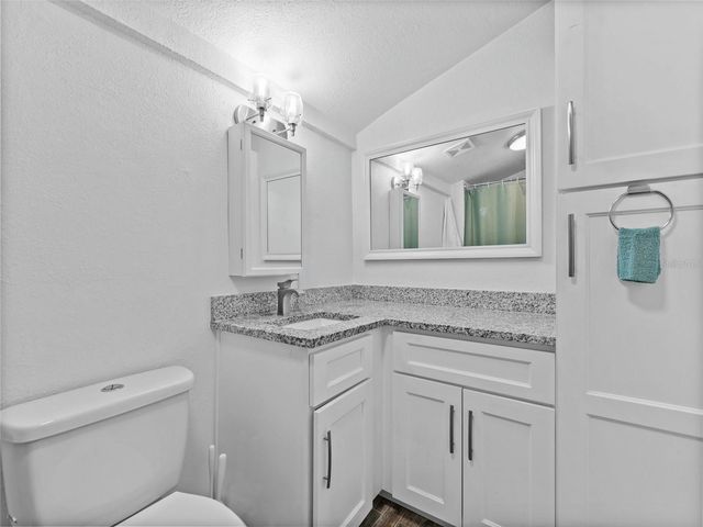 2903 W IVY STREET, Tampa, FL 33607